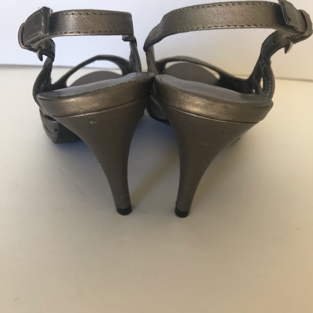BANDOLINO HEELS - Picture 4 of 8